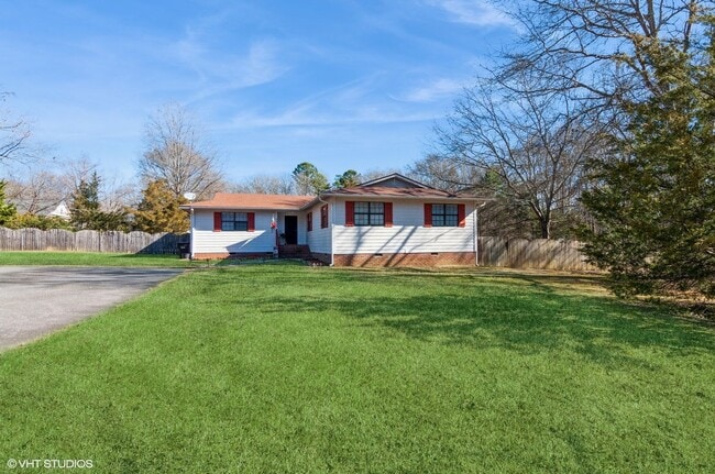 9938 Sandra Ln