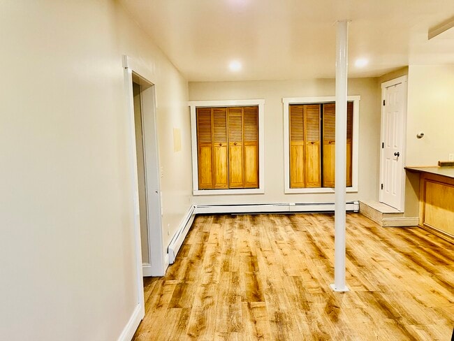 Photo - 96 Park Ave Unit 1