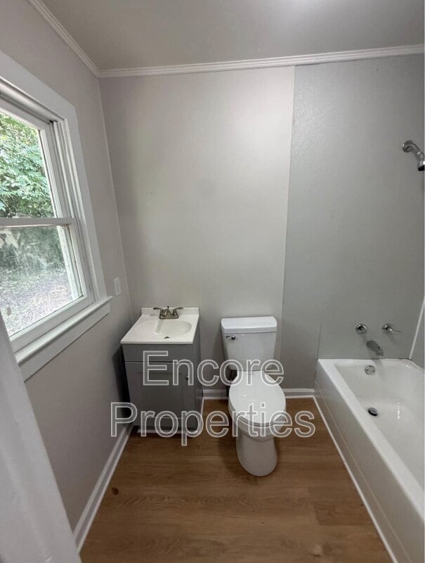 Photo - 1408 Roanoke St Unit A