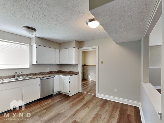 Photo - 181 Northwood Dr