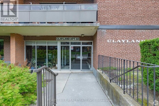 Photo - 32 Clayland Dr Unit 301