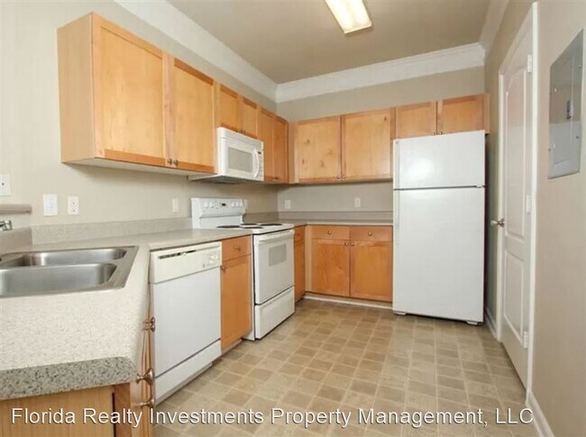 Photo - 8830 Villa View Cir