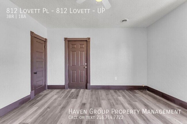 812 Lovett Pl Unit 812 Lovett - UP