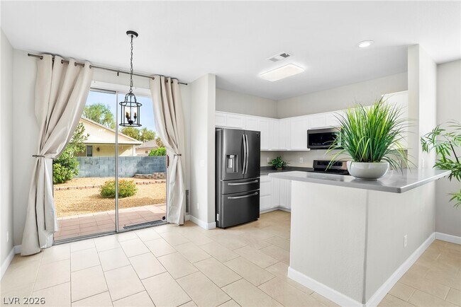 Photo - 8824 Iron Hitch Ave