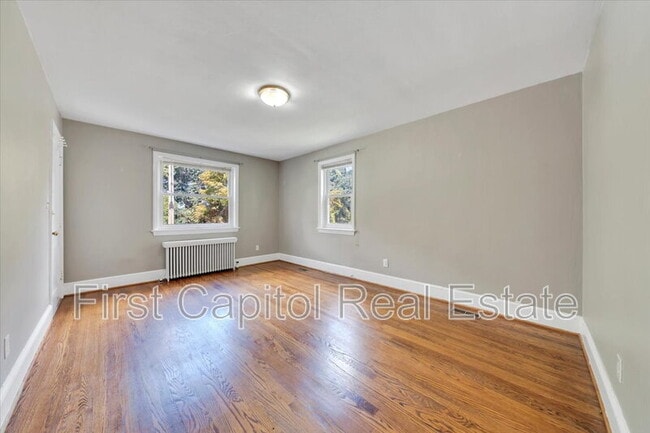 Photo - 1228 Wasena Ave SW