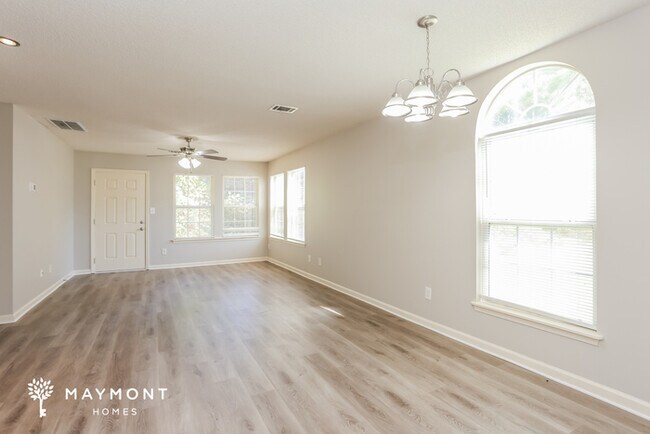 Photo - 5417 Brickleberry Way