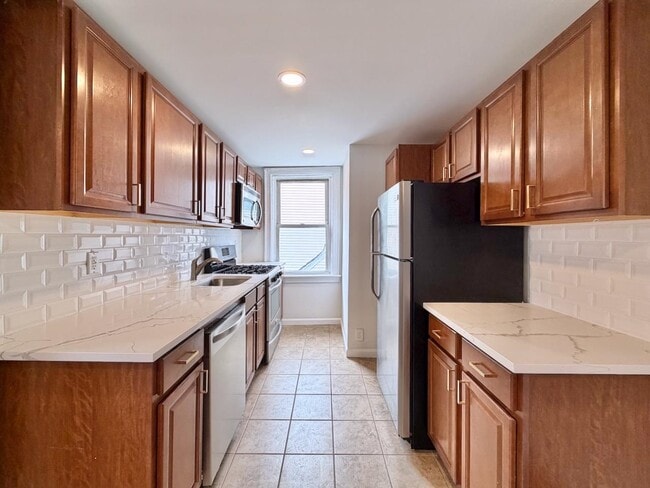 Photo - 63 Coles St Unit 2