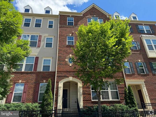 Building Photo - 8107 Greenbelt Station Pkwy Rental