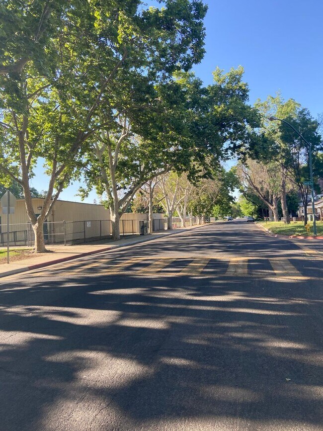 Cute 2 Bedroom Home in the College Neighbo... Rental House Rental in