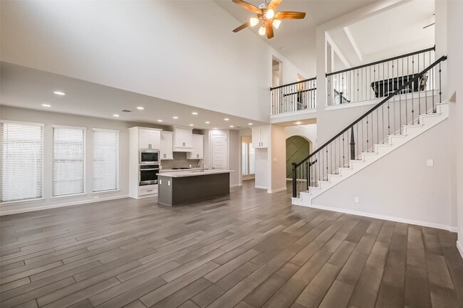 Photo - 8823 Morning Glow Dr