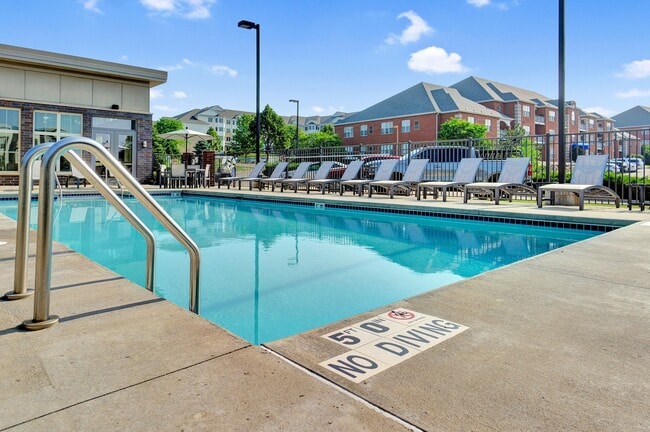 50Twenty Apartments in Madison, Wisconsin. Luxury Studio apartments, 1 bedroom, 1 bedroom + Den, 2 bedroom, and 3 bedroom apartments. - 50Twenty