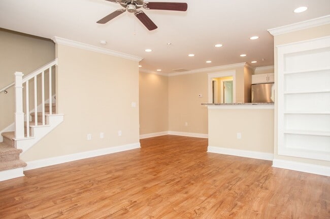 Photo - 3 Bedroom Townhouse at the Woodlands - END UNIT * only $500 deposit - End Unit- 1 month free when... Unit #201
