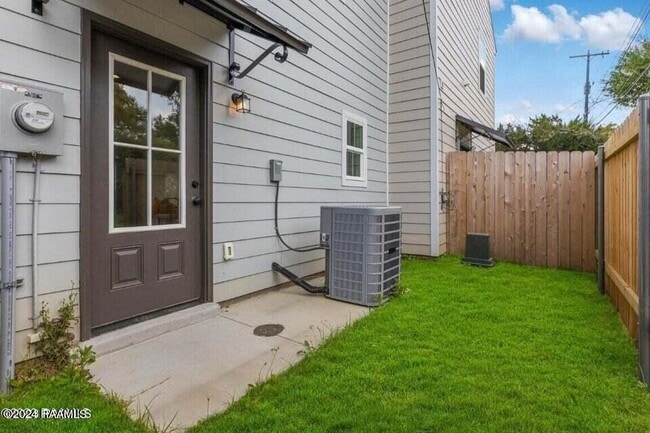 Photo - 104 Whittington Dr