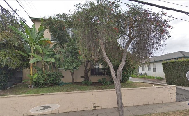 Building Photo - 3416 Pearl St Unit 3416A Rental