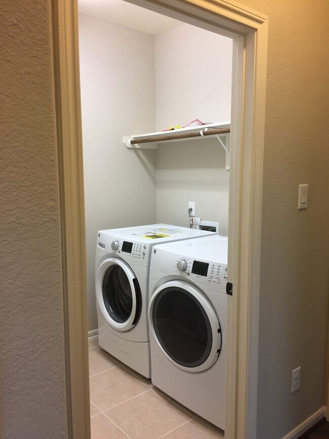 Photo - 8910 Texas Honeysuckle Trail