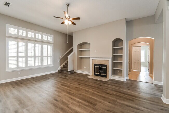 Photo - 4419 Vista Point Ln