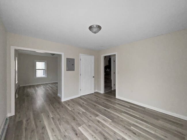 Photo - 8-10 Varnum St Unit 10