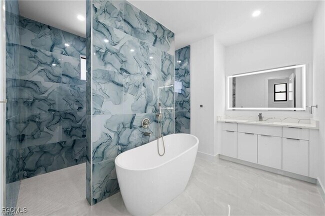 Photo - 2013 SW 37th Terrace