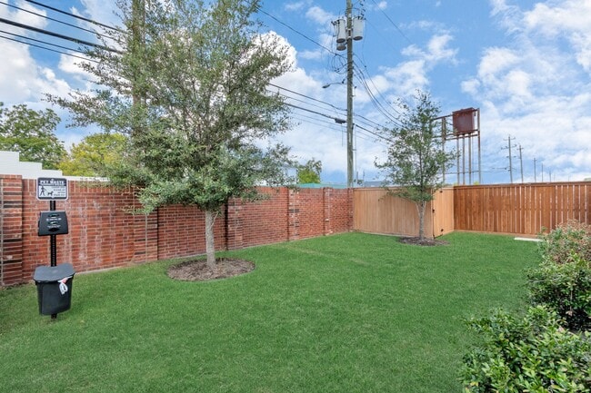 Photo - 791 Strawberry Pines Ct