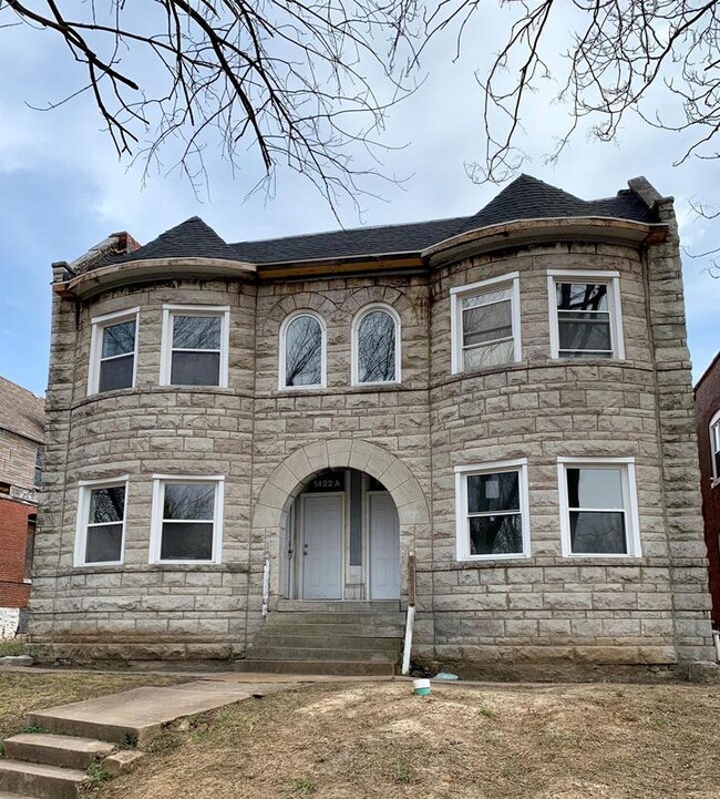 Photo - 1420 Union Blvd