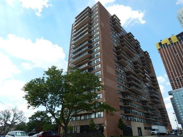 Building Photo - 280 Marin Blvd Unit 6M