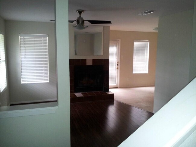 Photo - 8807 Schick Rd