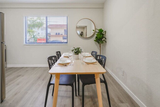 Photo - 700 SW 11th Ave Unidad FL2-ID1022459P