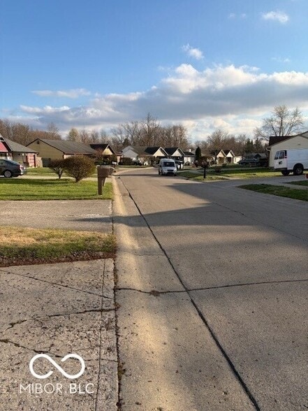 Photo - 5321 Gainsborough Ct