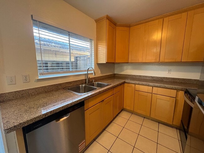 Photo - Duplex available in Little Saigon!