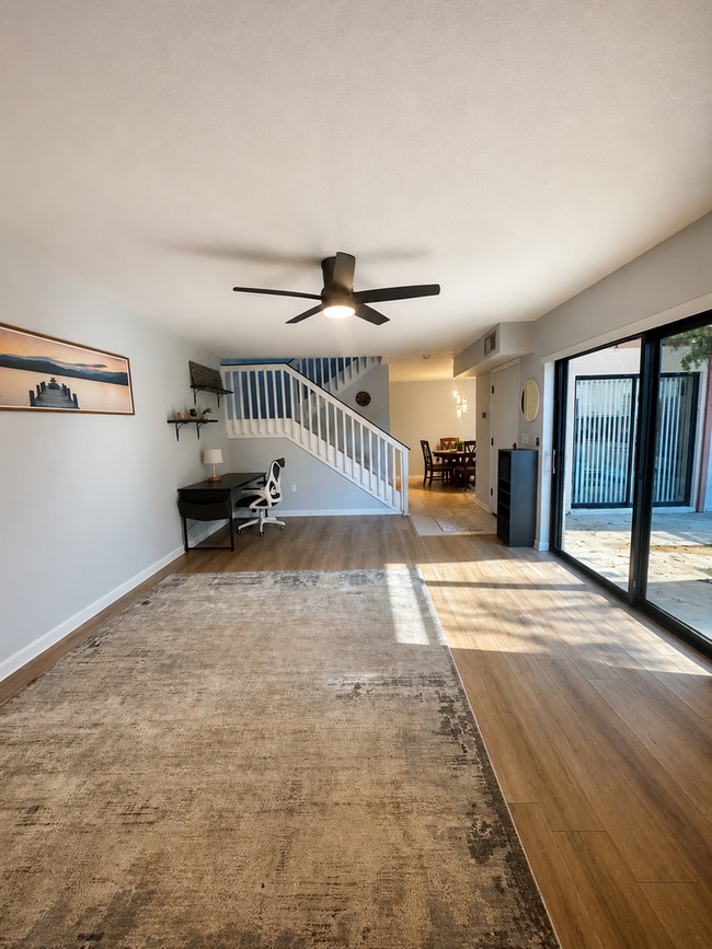 Photo - Spacious & Beautifully Updated Townhome in a Prime Location!