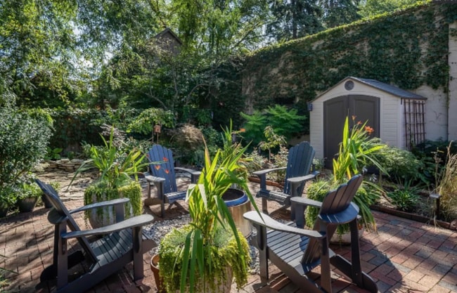 Photo - 758 S Pearl St