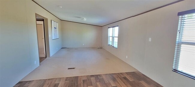 Photo - 10616 Doyle Rd