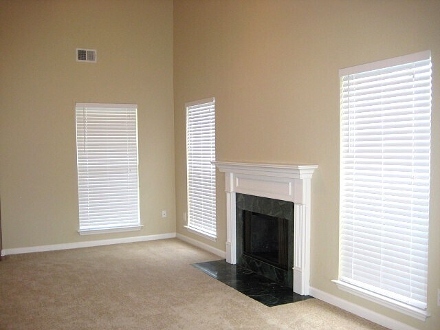 Photo - 2253 Joann Dr