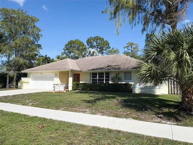 Photo - 730 Daffodil Dr
