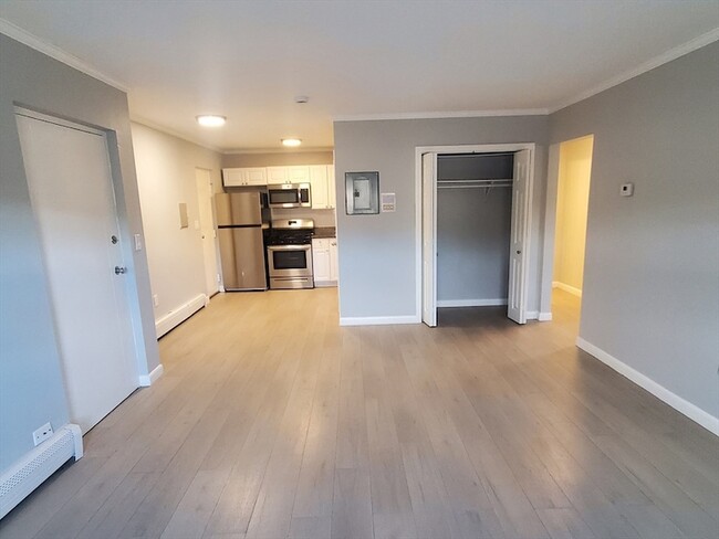 Photo - 215 Pearl St Unit 8