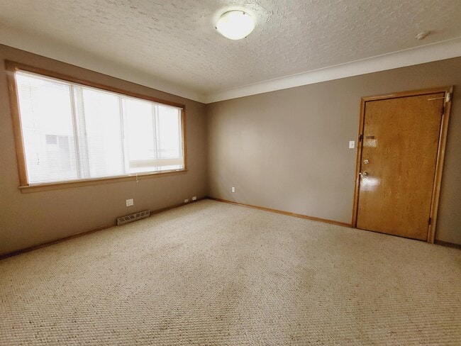 Photo - 10976 124 St Unité 2