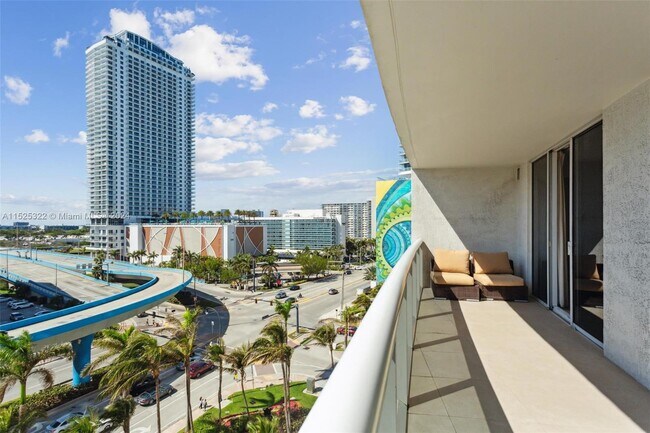 Photo - 1800 S Ocean Dr Unidad 809