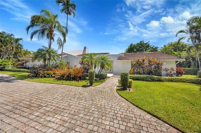 Photo - 8303 Old Cutler Rd