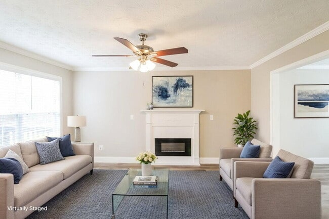 Photo - 110 Rosewood Cir