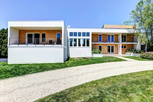 Photo - 117 Erica's Ln