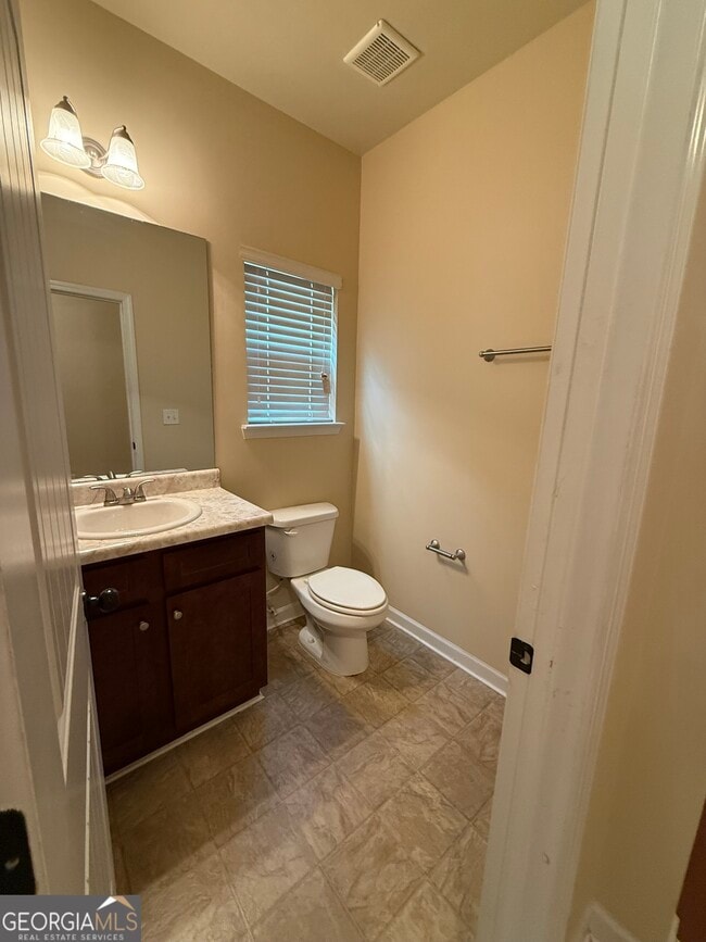 Photo - 2529 Shropshire Pl