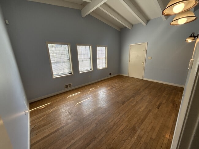 Photo - 1009 Hampton St NW