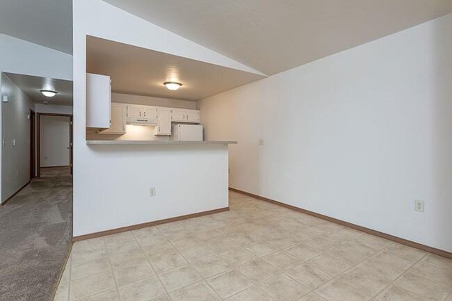 Photo - STANTON STREET ESTATES Apartments