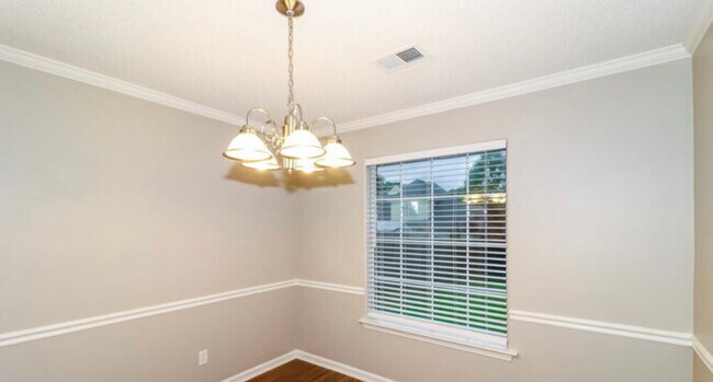 Photo - 45 Willow Crest Cove