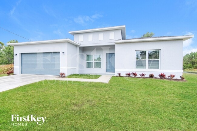 Photo - 124 Lamarque St