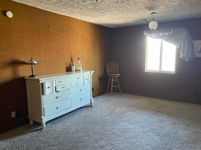 Downstair Livingroom - 1441 Northwest Dr