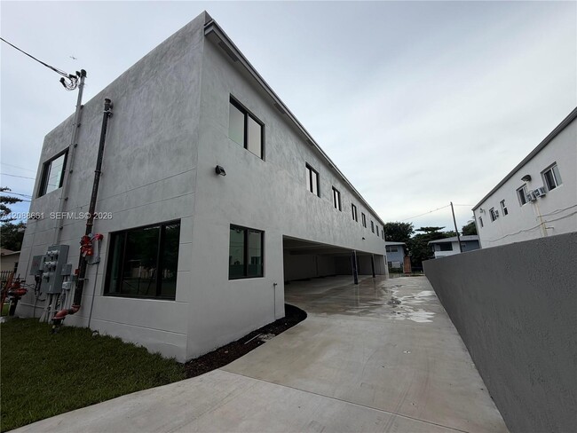 6480 NE 1st Ave Unit 6470