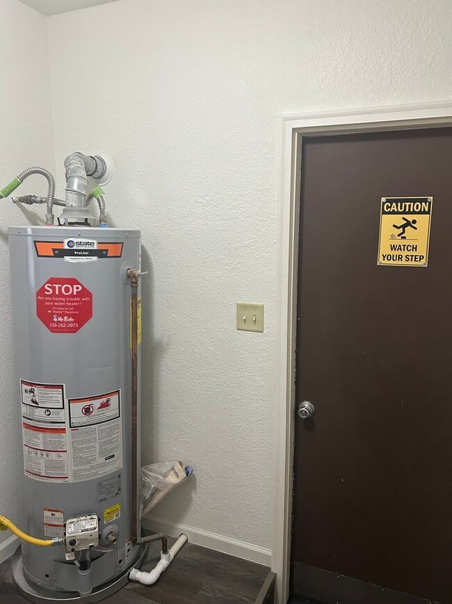 Photo - 1902 S Ridgewood Dr