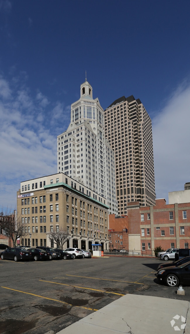 Photo - The Metropolitan