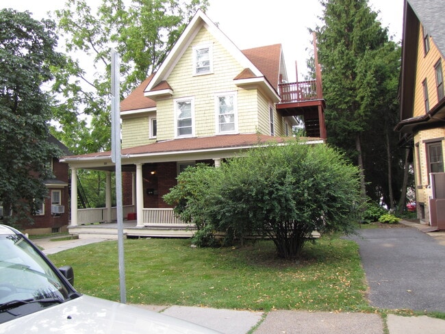 Building Photo - 311 S Burrowes St Rental